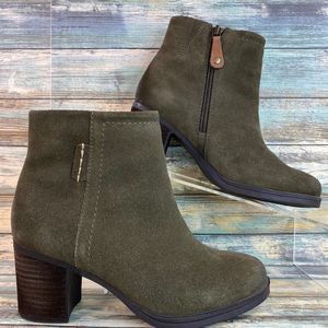 Rockport Cobb Hill Natashya Womens Size 5M Ankle Boot Khaki Suede Zip Block Heel